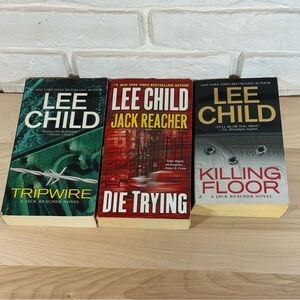 JACK REACHER Paperback books by Lee Child (Set of 3)